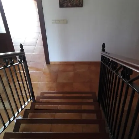 House With 4 Bedrooms In Manacor, With Wonderful Mountain View, Privat *